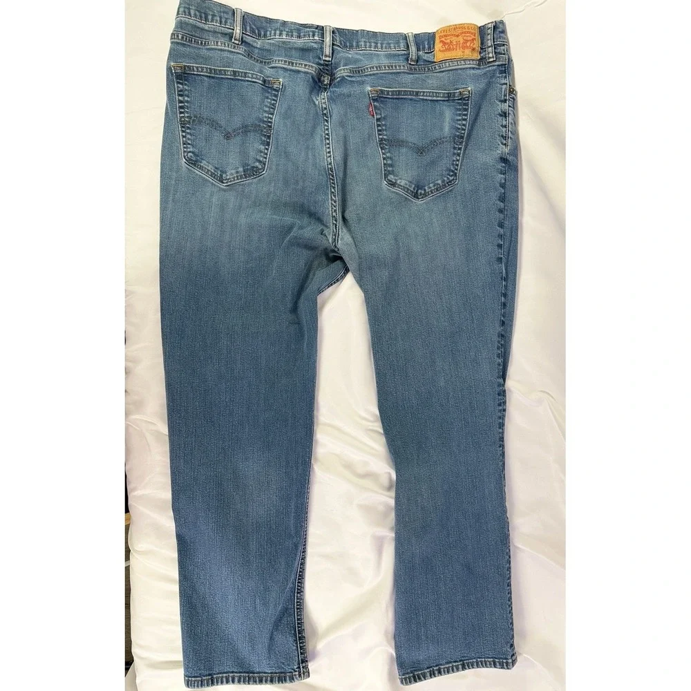 Levi's Men's 48X32 Blue Cotton Denim Jeans Straight Fit Medium Wash 5-Pocket